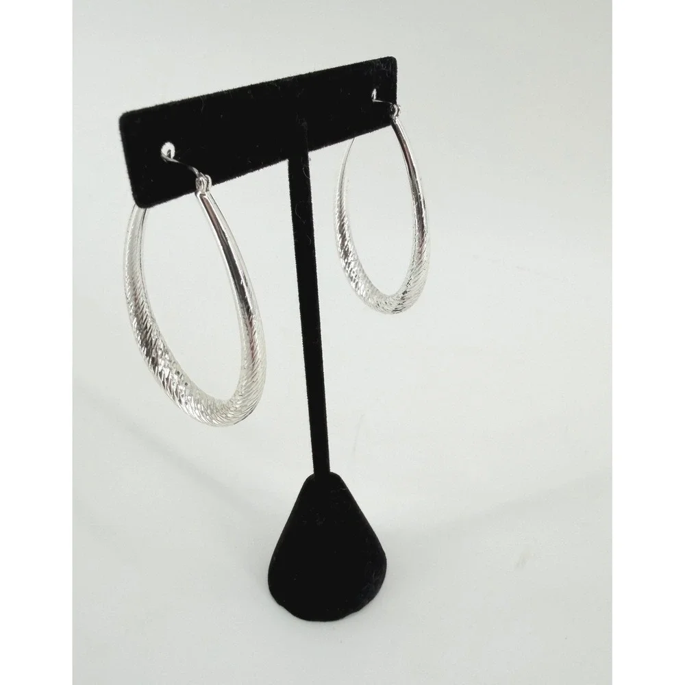 N/A textured hoop